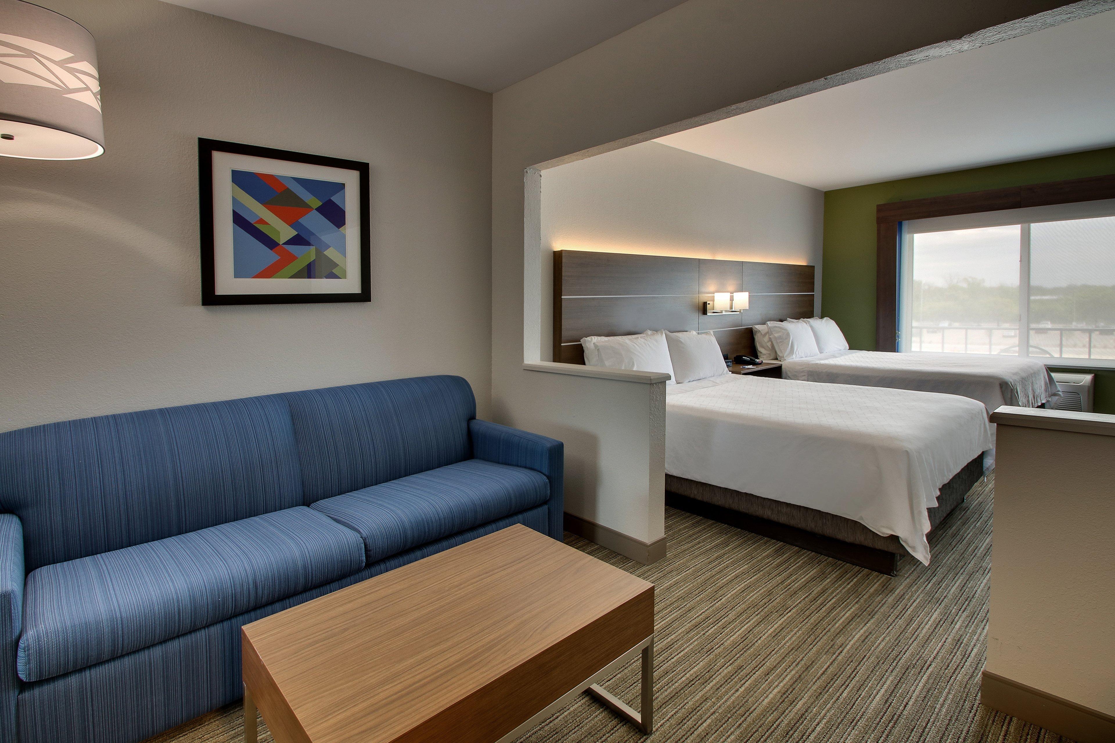 Express & Waukegan/gurnee By Ihg 2* Waukegan