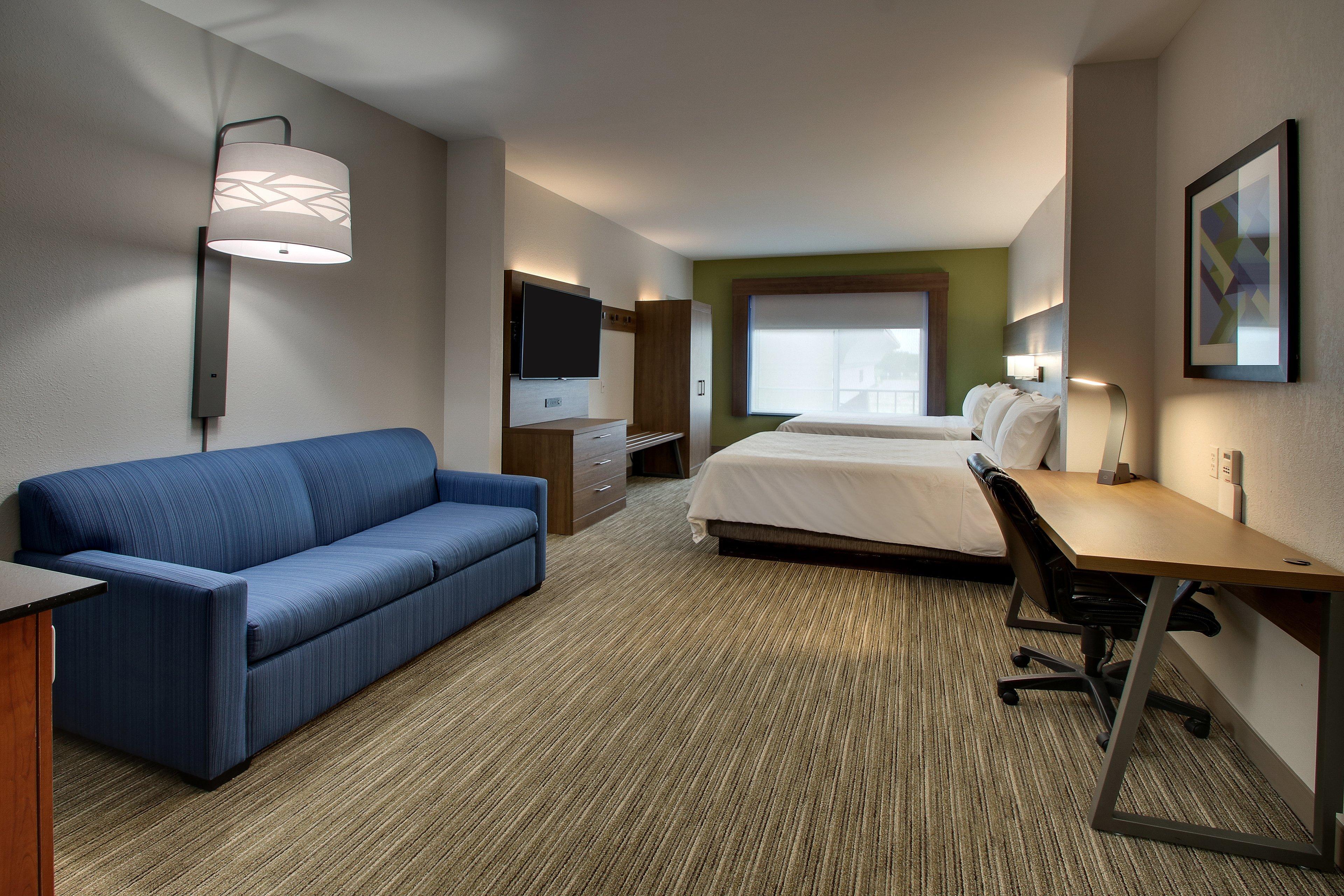 Express & Waukegan/gurnee By Ihg Hotel