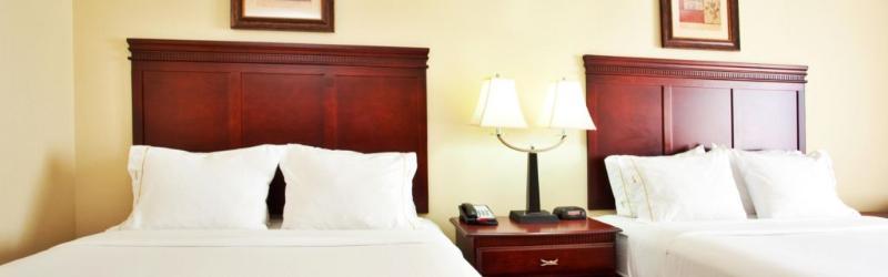 Express & Waukegan/gurnee By Ihg Hotel 2*