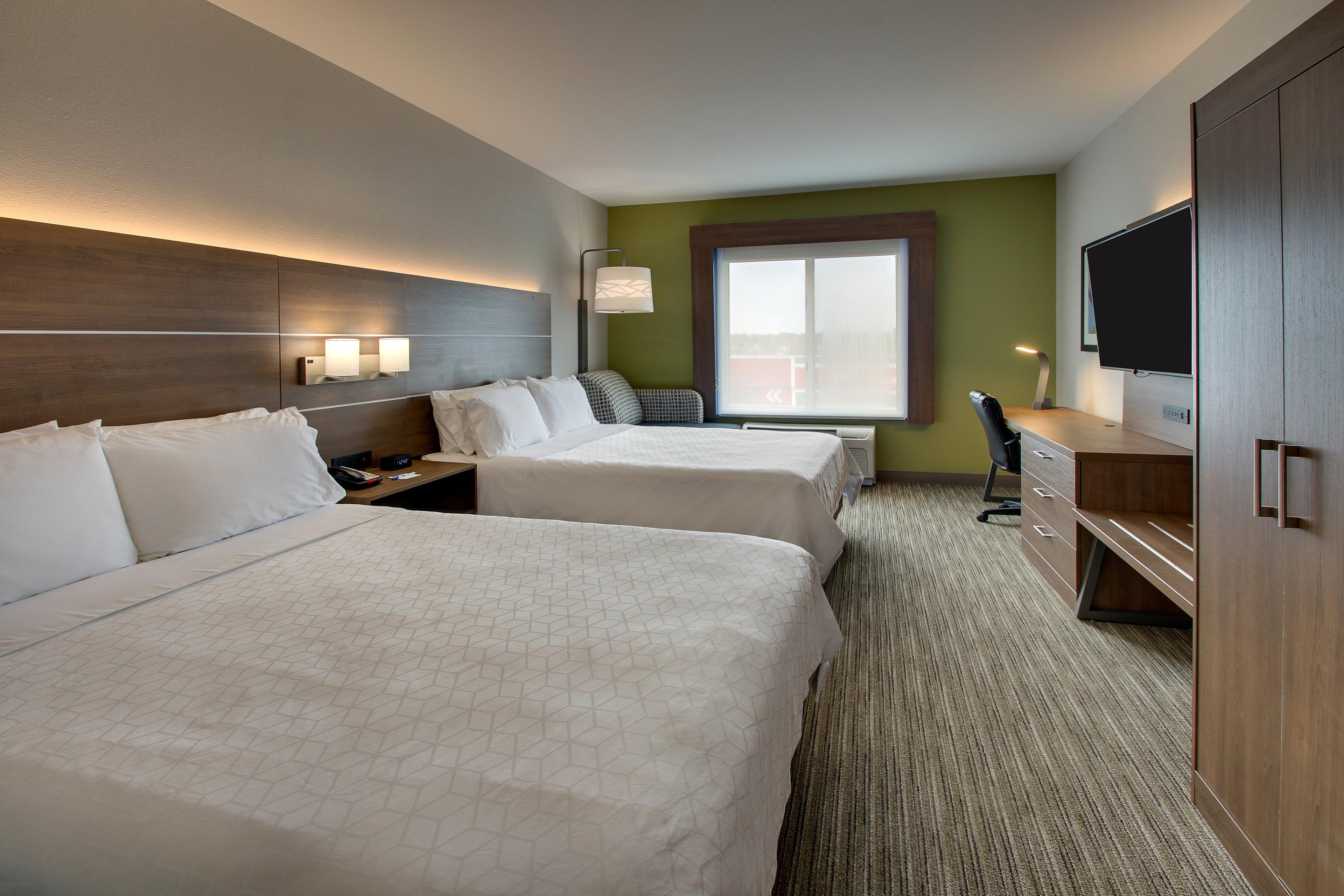 Express & Waukegan/gurnee By Ihg Waukegan