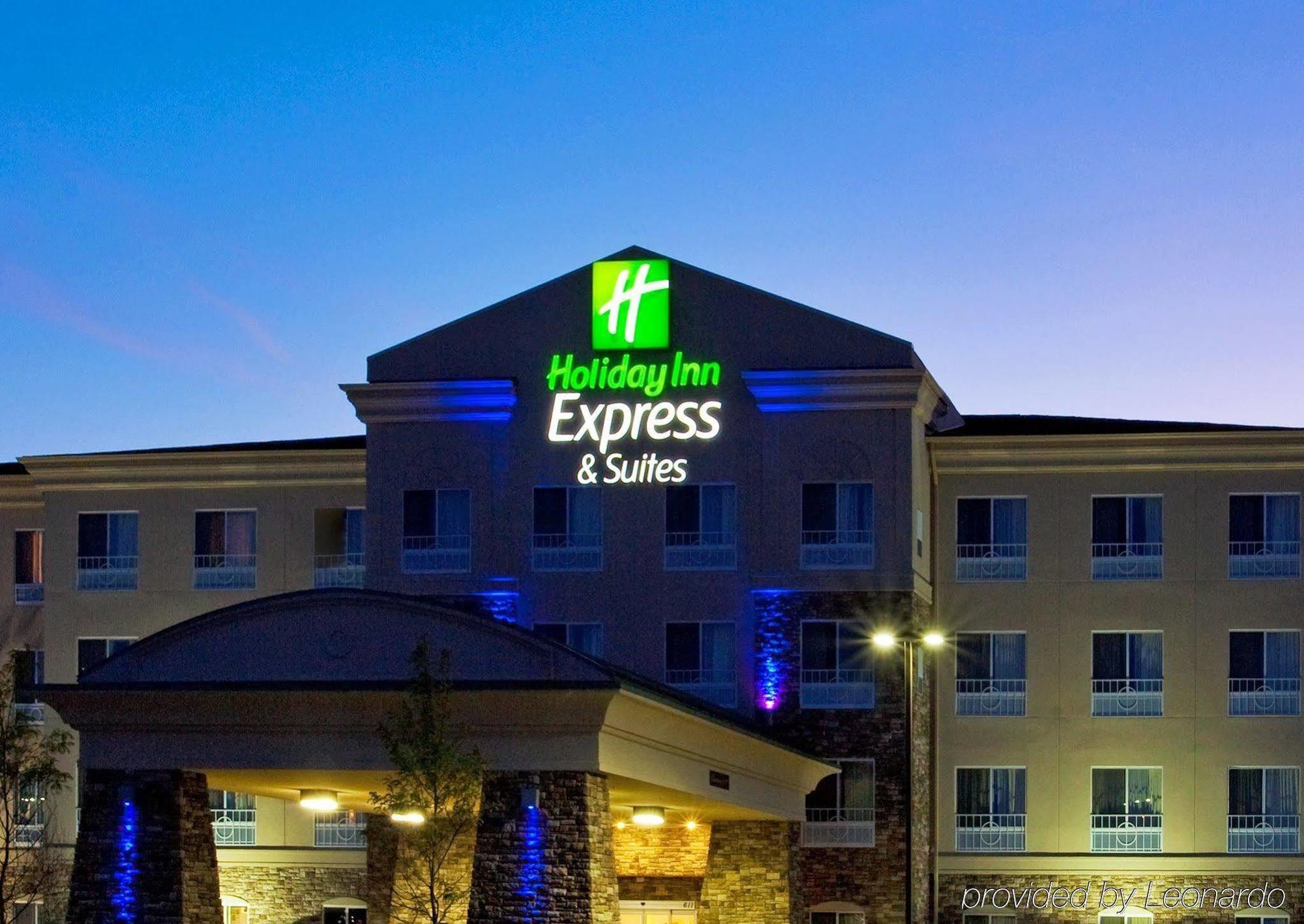 Express & Waukegan/gurnee By Ihg